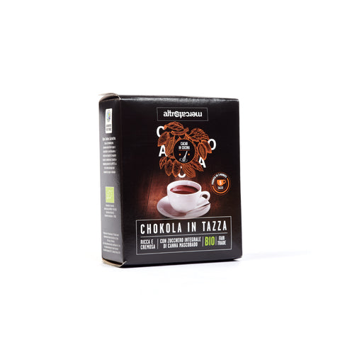 Chokola cioccolato in tazza