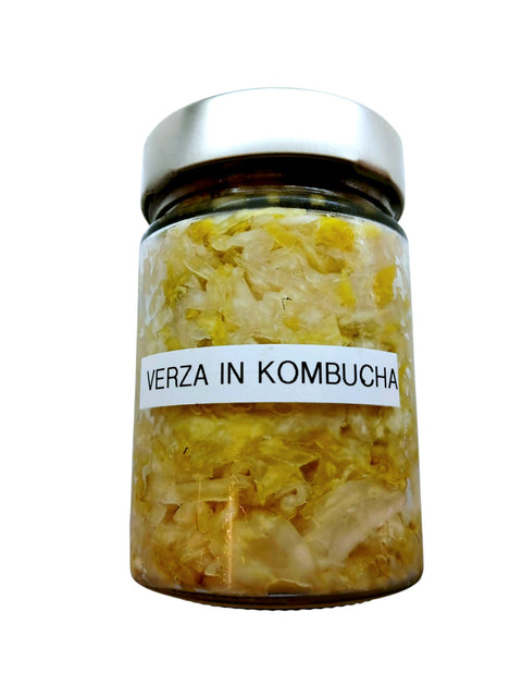 Verza fermentata in kombucha